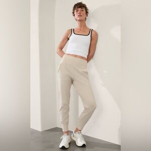 NWT Athleta 1X venice jogger rtv$98